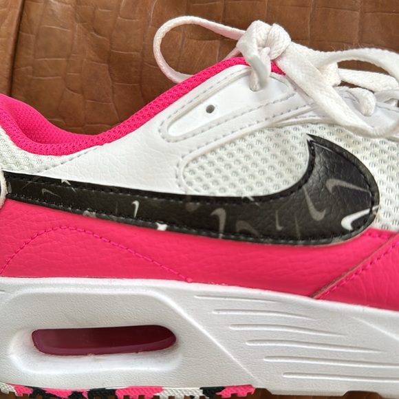 Nike shoes size women’s 9.5 - Picture 3 of 7